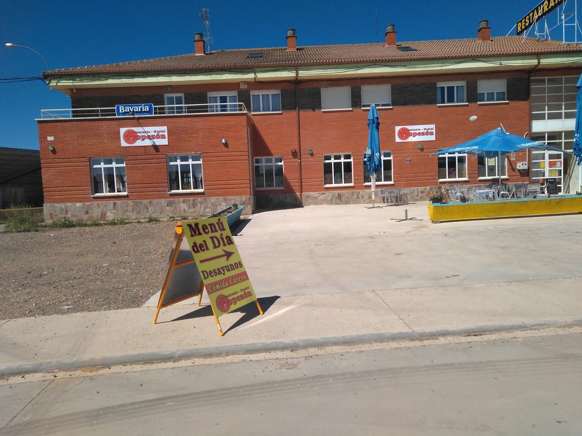 Hostal El Tropezon Matallana de Valmadrigal Exterior foto